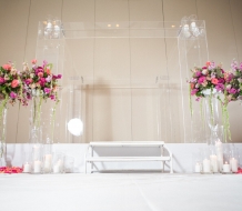 Belli-Fiori-St.-Louis-Wedding-Florist-Four-Seasons-Wedding-Ceremony-Acrylic-Chuppah-5